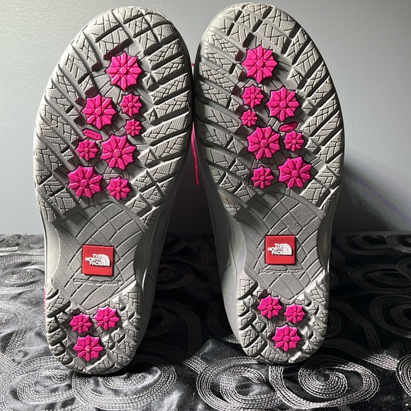 THE NORTH FACE Thermoball Utility Boots - Picture 3 of 4